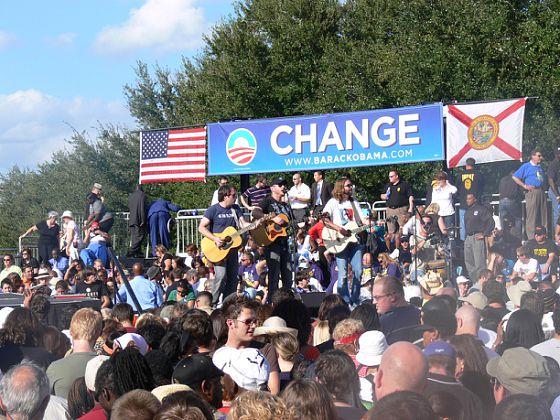 Josh Snyder and his band at President Barack Obama's rally in Orlando