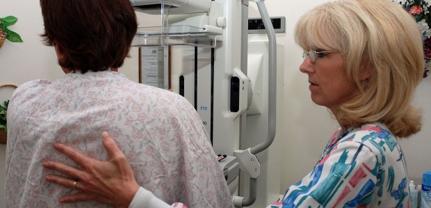 New Review Looks at the Risks and Benefits from Annual Mammograms